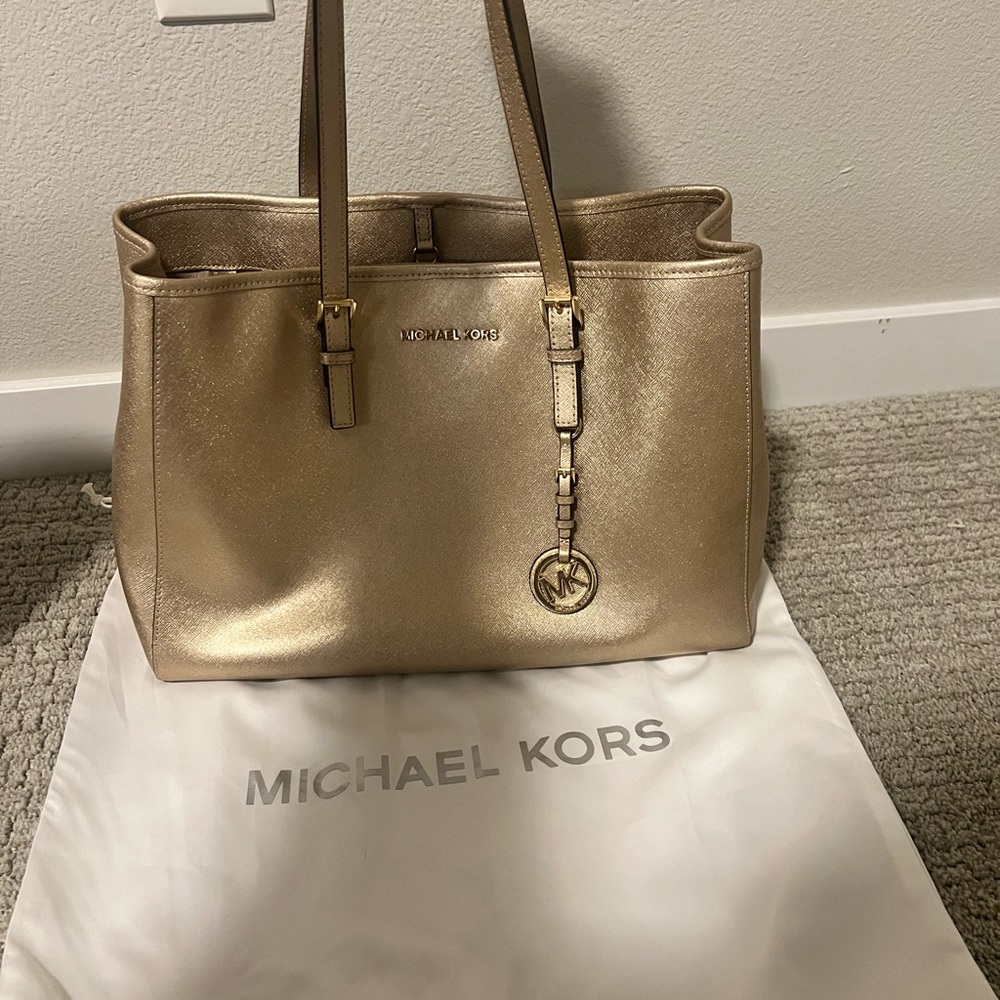 Michael Kors Gold Tote Bag - Picture 1 of 2